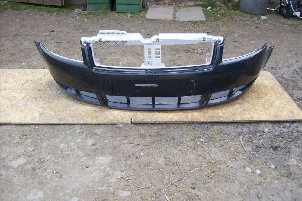 ZDERZAK PRZEDNI AUDI A4 B6 CABRIO