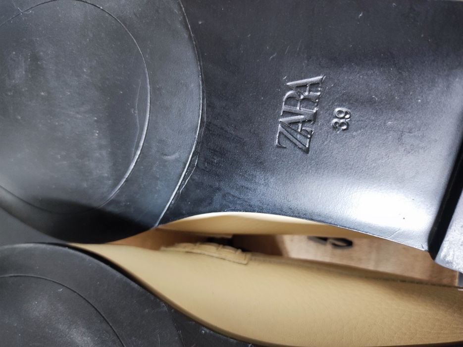 Лофери Zara шкіряні