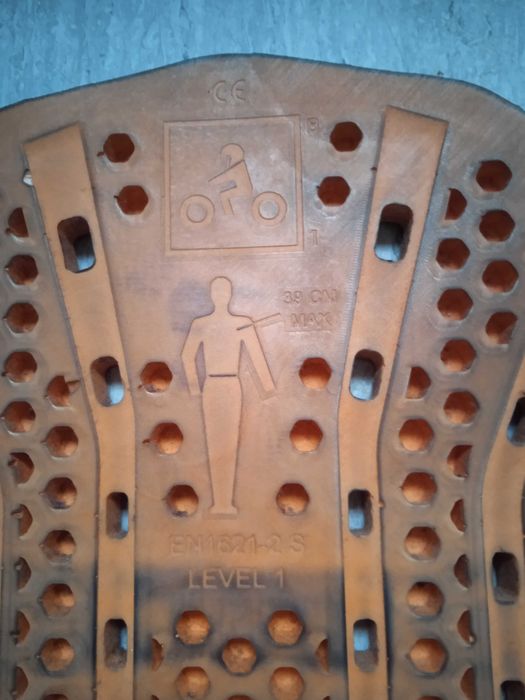 Scott захист спини дитячий р-р S на 9-11 років 140-155 см