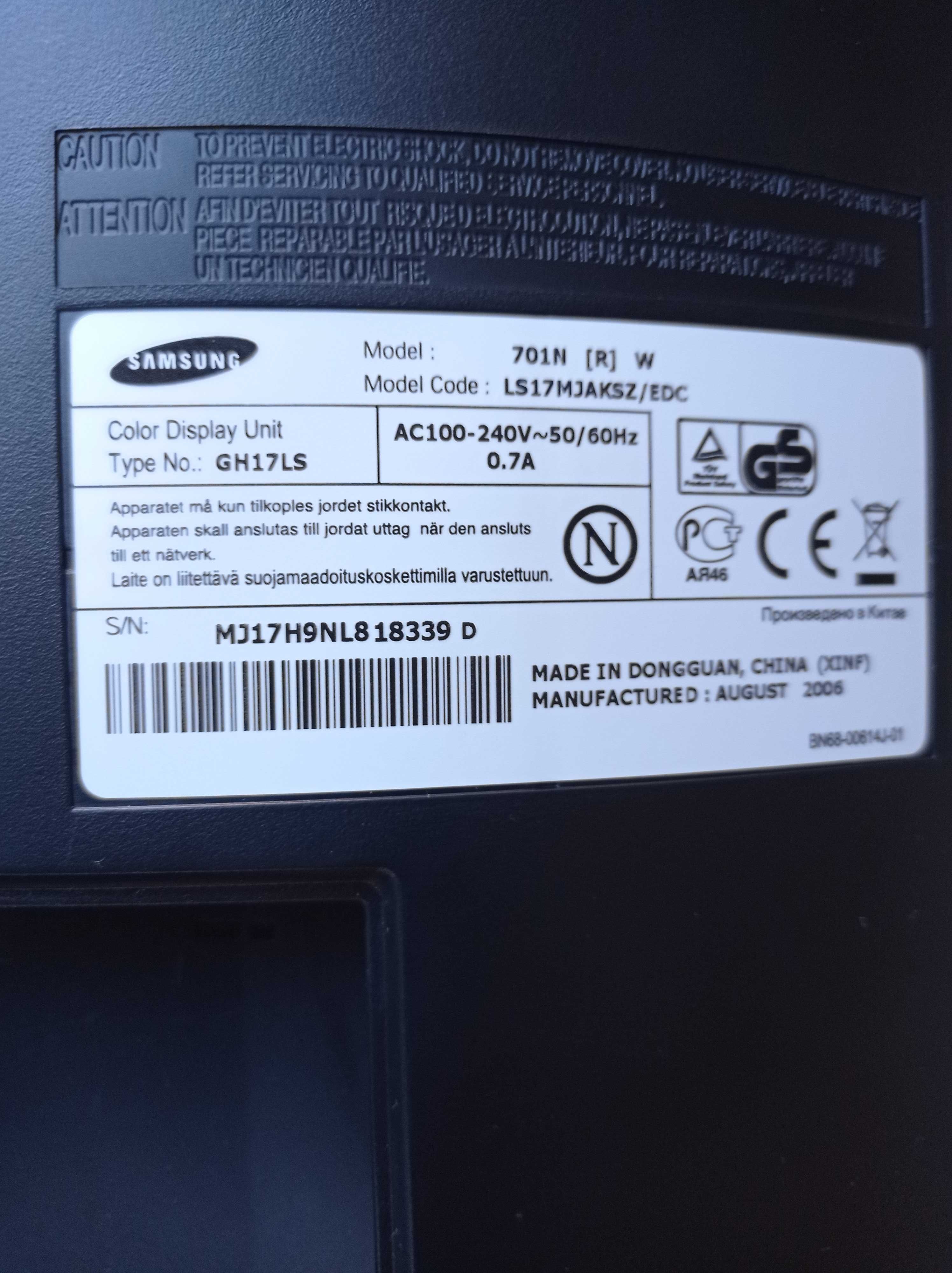 Monitor Samsung 17'' SyncMaster 701N