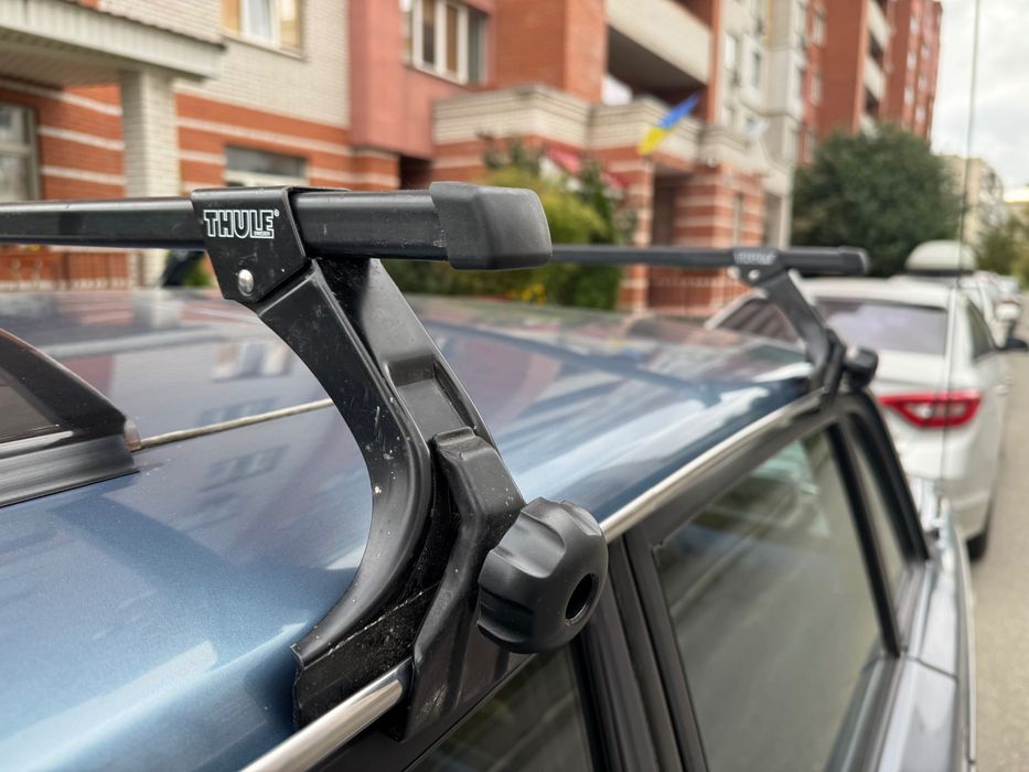 Б.у поперечины на водостоки THULE 951 952 953 jimny g-class 9512