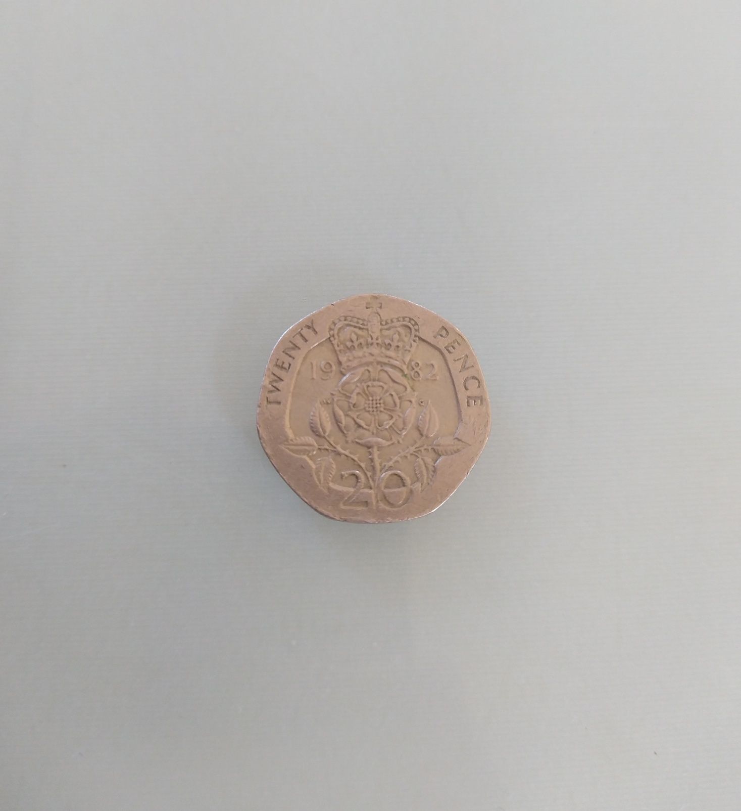 Twenty Pence 1982r. Brytyjska moneta kolekcjonerska