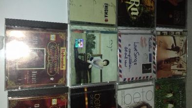 CD's de musica usados em Bom Estado