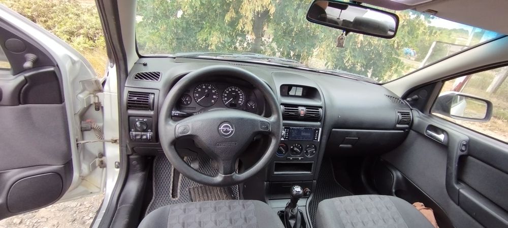 Opel astra g 1.6