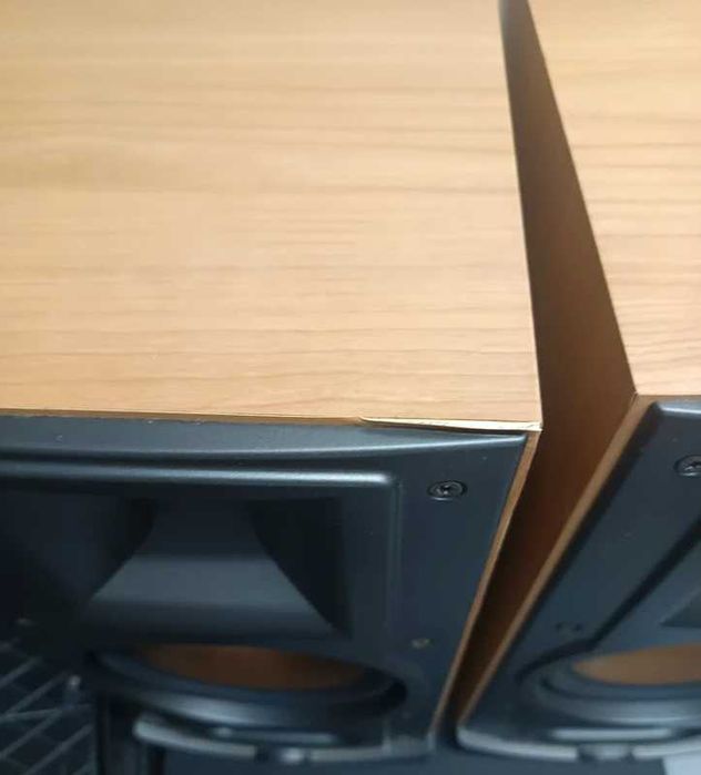 Colunas Klipsch RB-25 Cherry (Reference Series)