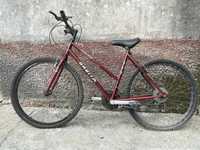 Bicicleta BTT Bordô com pouco uso