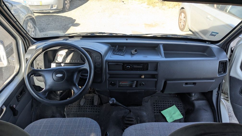 Campervan Ford transit legalizada