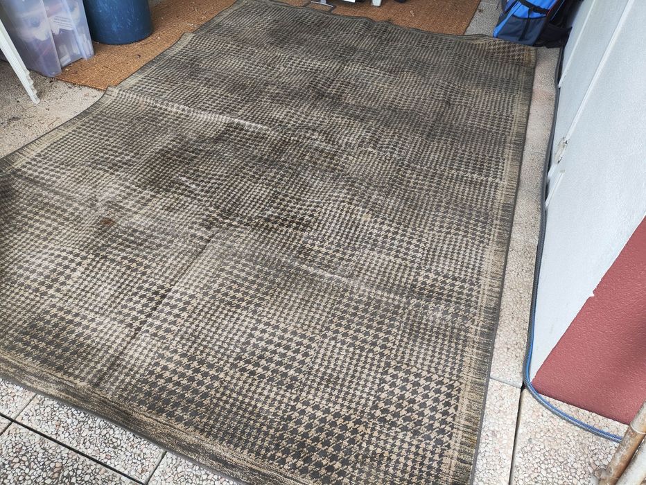 Tapete Area usado  284*200cm