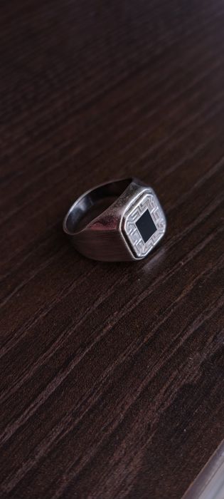 Srebrny stary sygnet