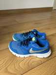 Buty Nike ,, na działkę „