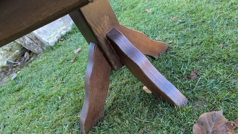 Stolik kawowy dębowy z szufladkami do ogrodu altanki