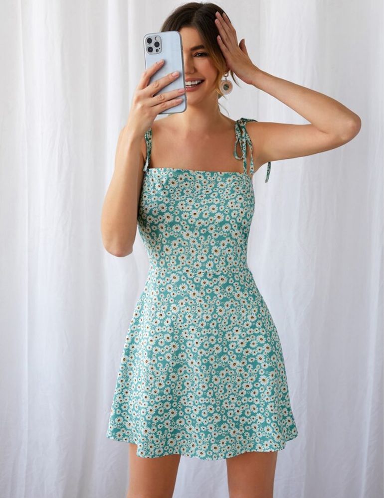 SHEIN sukienka lato wakacje mini plaża randka w kwiaty xs ditsy