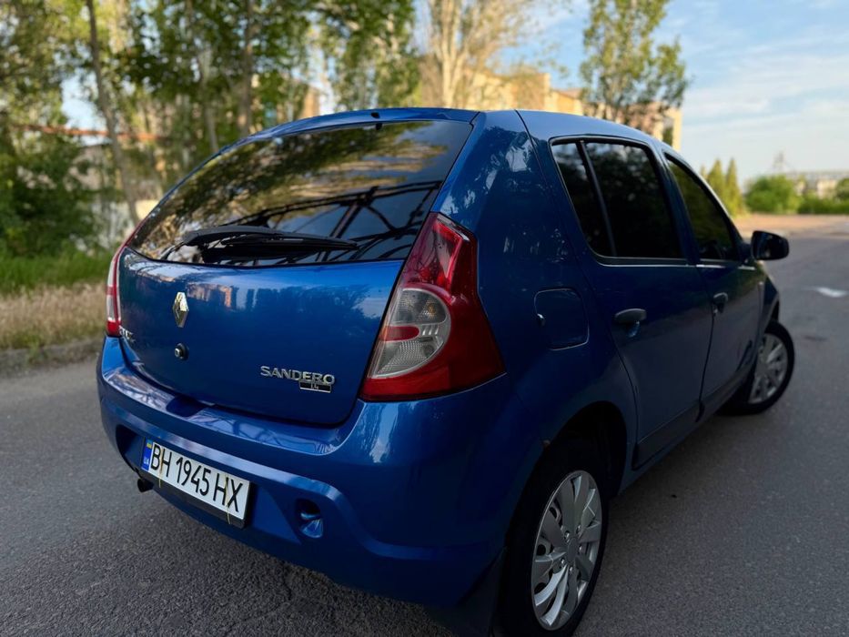 Продам Renault Sandero 2011 газ/бензин
