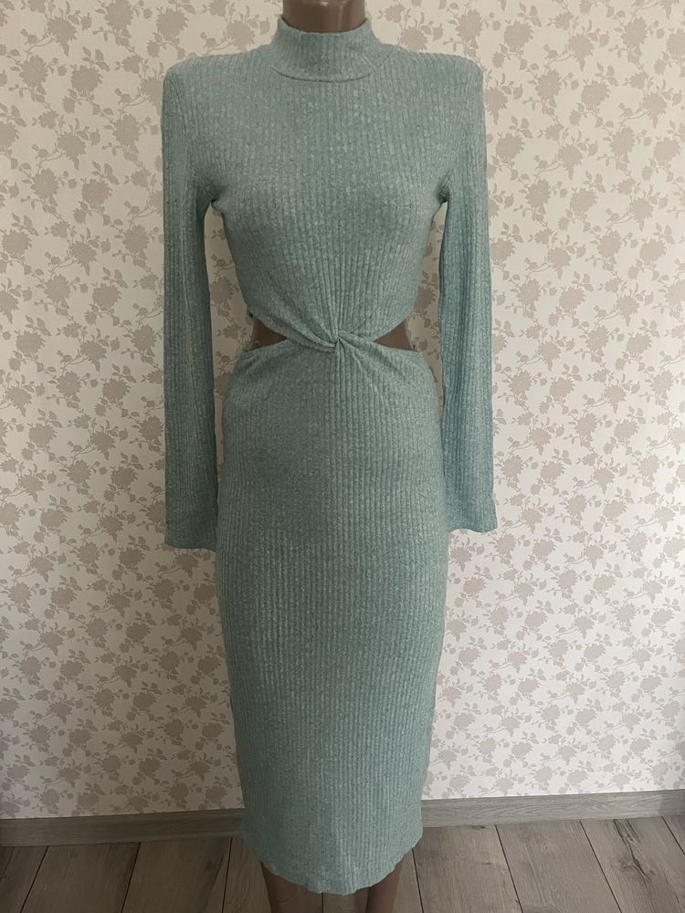 Мʼятна сукня розмір M від турецького бренду BSL