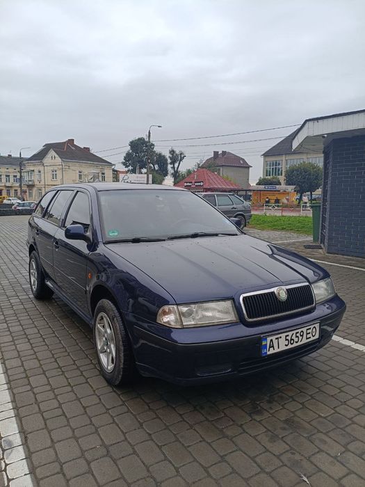 Продам Skoda Octavia tour