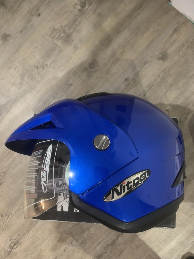 Kask Nitro Racing