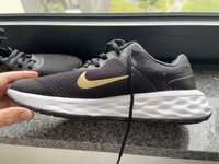 Sapatilhas Nike Novas