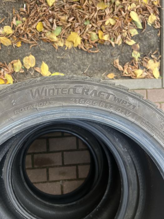 Opony zimowe 215/45 R17 91V rocznik 2022 Kumho WinterCraft WP71