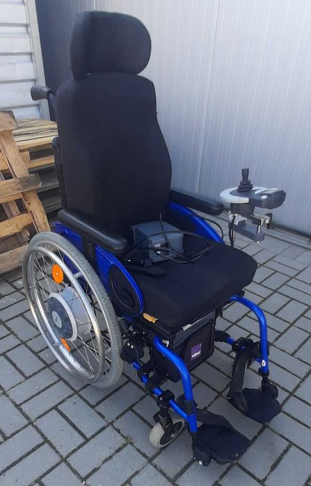 Wózek inwalidzki dla dzieci z napędem elektrycznym różne rozmiary