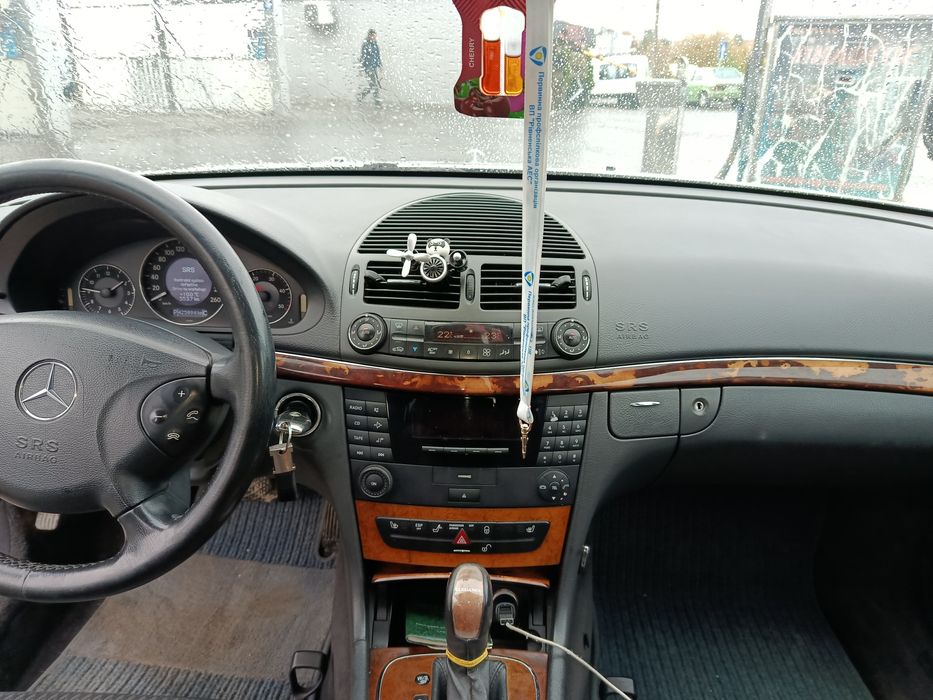 Продається мерседес