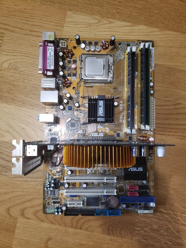 Комплект материнка Asus P5L 1394 + Intel E2180 + 3 Gb RAM + 8600GT