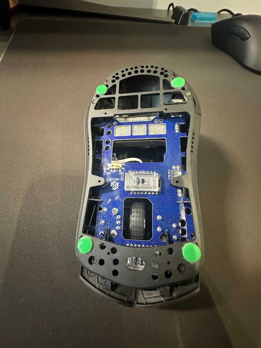 G-Wolves VUK 8K Wireless Mouse ~35g dual sensor