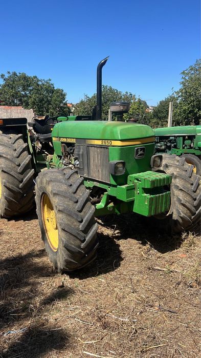 Trator John Deere 2030