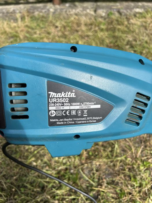 Електро коса, тример Makita UR3502