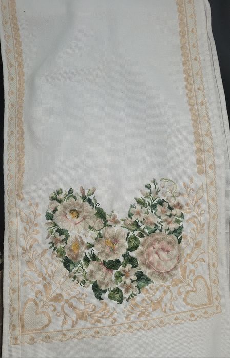 Рушник вишитий хрестиком