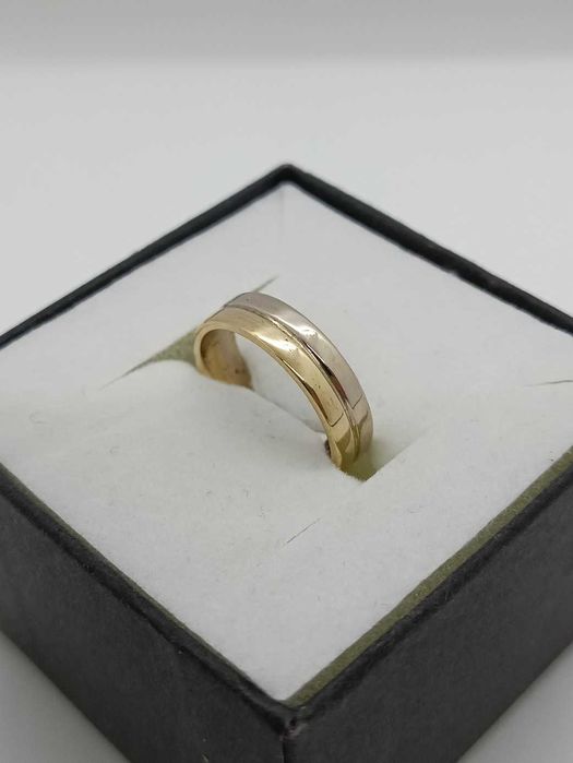 Złota obrączka z białym złotem 585p, 3,2g, r.9,5
