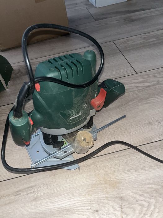 Frezarka bosch pof 1200 ae