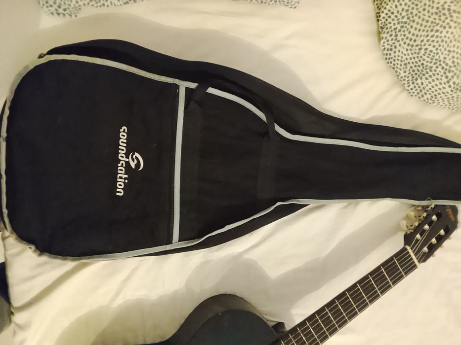 Guitarra clássica (valencia)