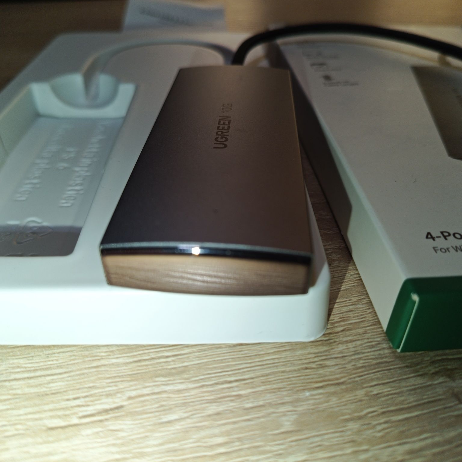 UGREEN 4-Port USB 3.2 Gen 2 Hub (10 Гбіт/с, USB-C)