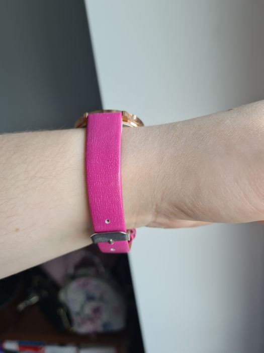 Zegarek damski na pasku różowy fuksja kwiaty