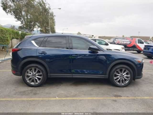 Mazda CX-5 Grand Touring 2021)
