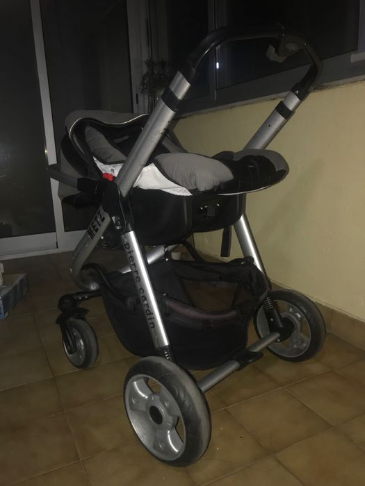 Carrinho de bebé Pierre Cardin Mitz