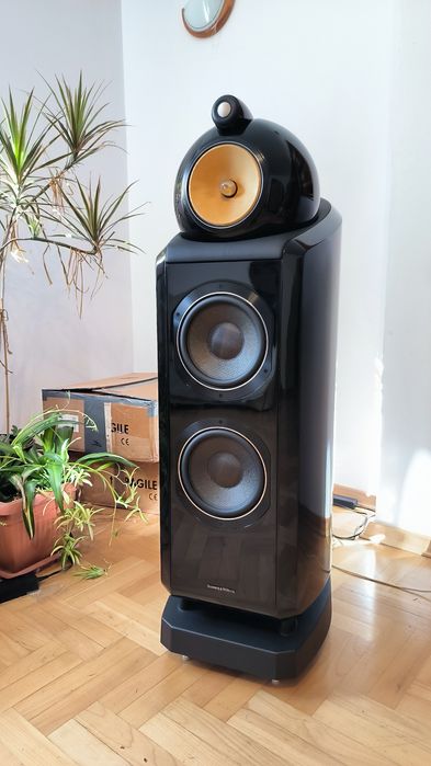 Bowers and Wilkins B&W 802d2 black