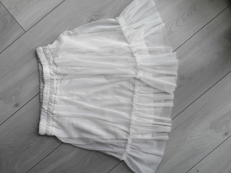 Piękna biala tiulowa spódniczka uniwersalna