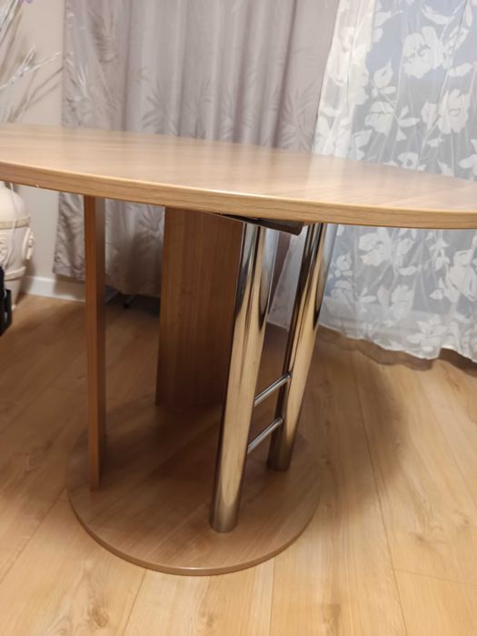 Stół okrągły rozkładany