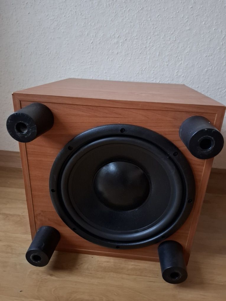 Subwoofer wharfedale power cube 10
