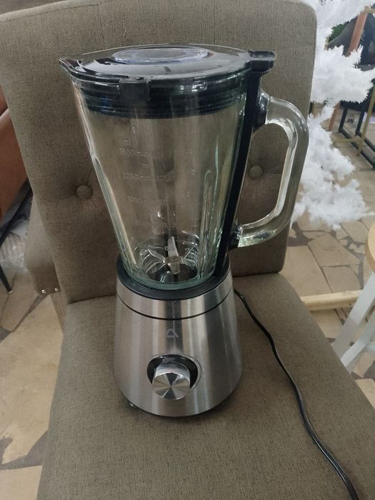 Sprzedam powystawowy blender kielichowy ambiano