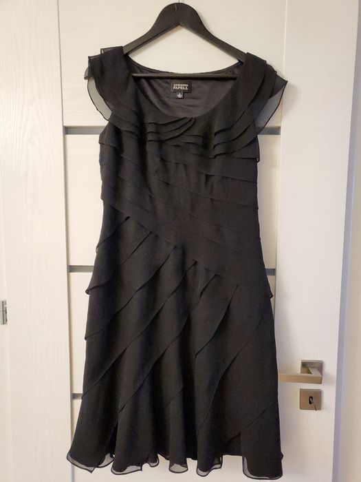 Wyjątkowa sukienka z kolekcji Adrianna Papell