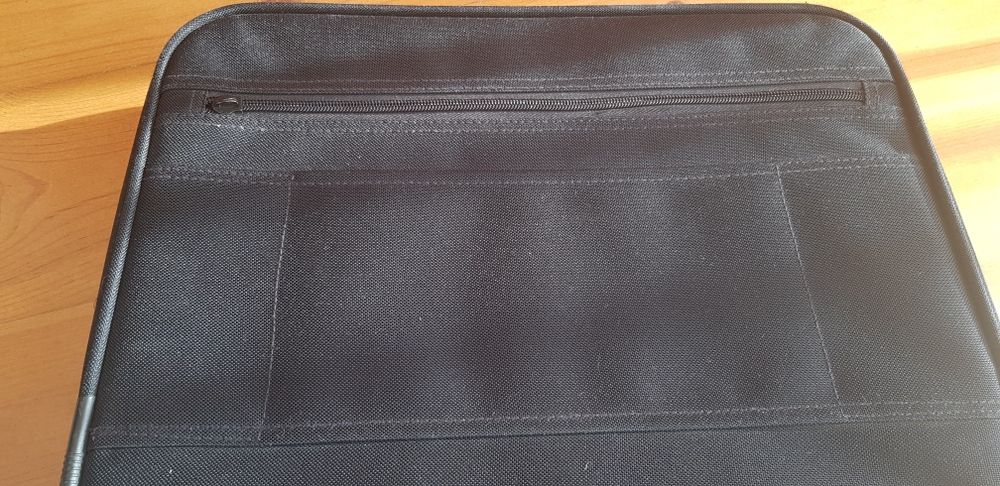 Torba na  laptopa  busness 17'