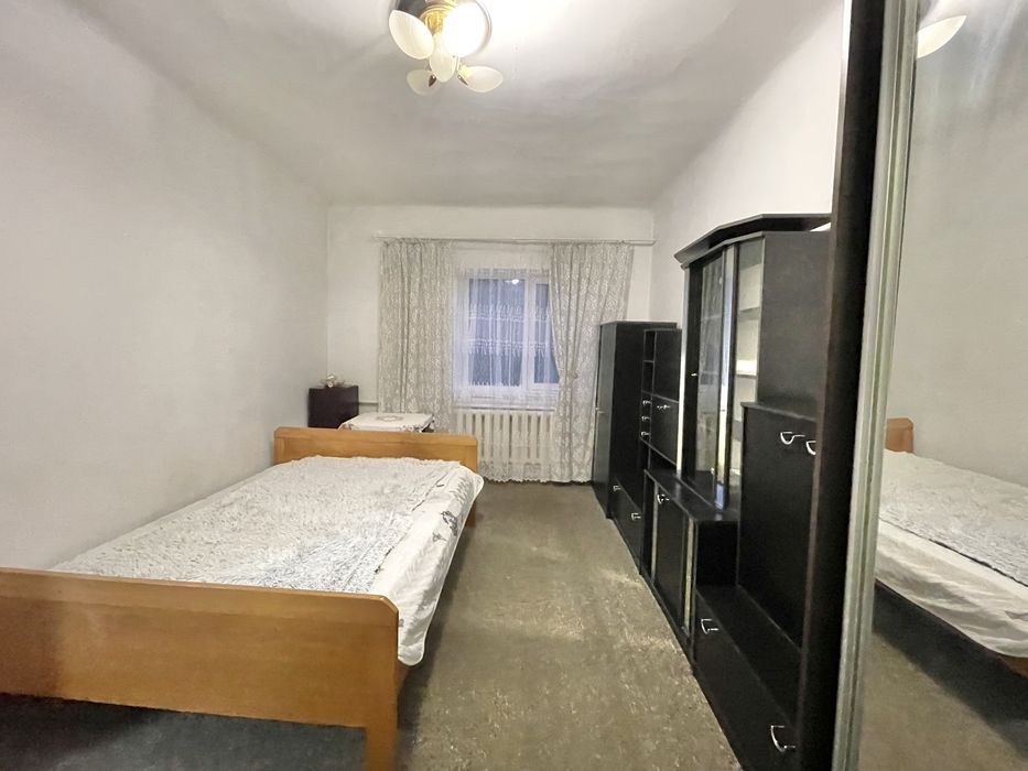 Оренда 1/2 будинку