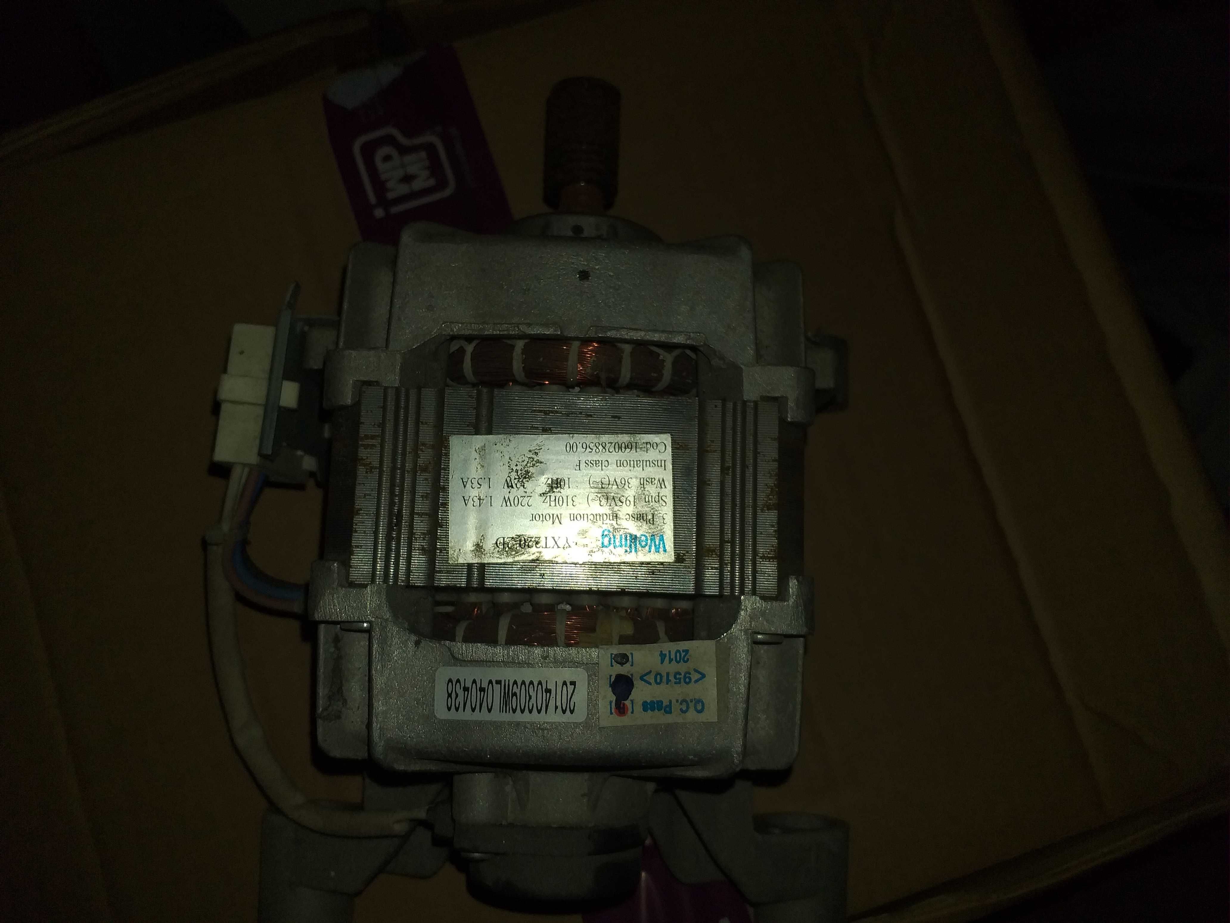 Motor máquina indesit