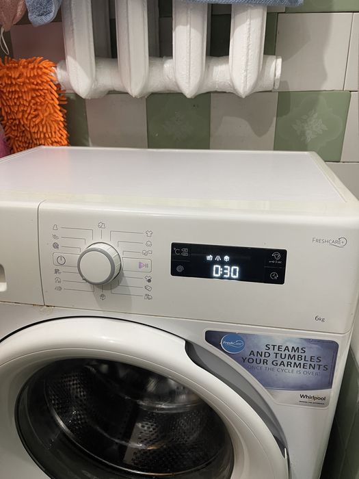 Пральна машинка Whirlpool