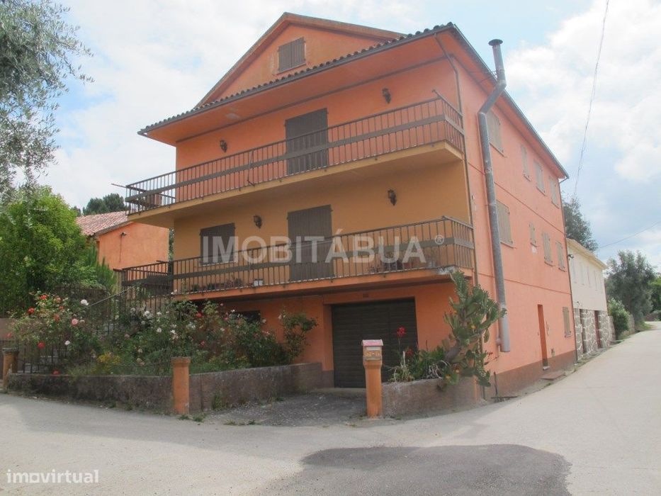 Explorar a possibilidade de Turismo com esta impressionante casa co...