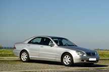 Mercedes-Benz S320 - Desde 100€ / mês