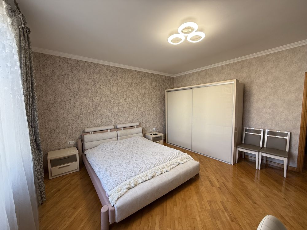 Продажа  2 уровневой квартиры с гаражом р-н Яхт клуба, 8 причал