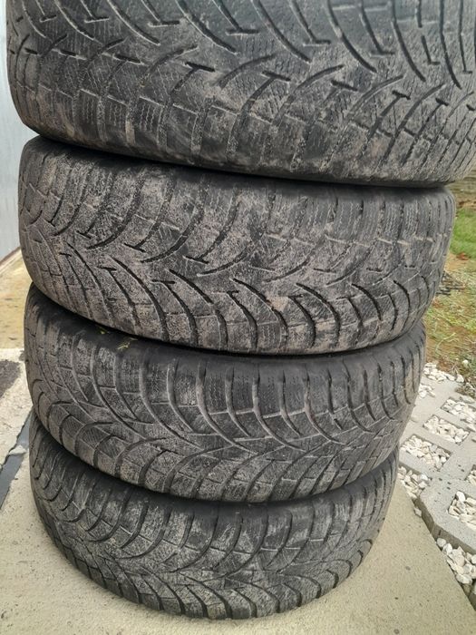 Opony zimowe 15 używane